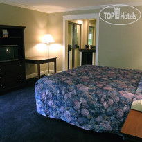 Barons "By the Bay" Inn 