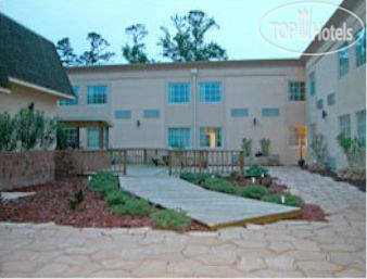 Hotelier's photos Ramada Brewton 2*