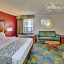 La Quinta Inn Birmingham Cahaba Park South