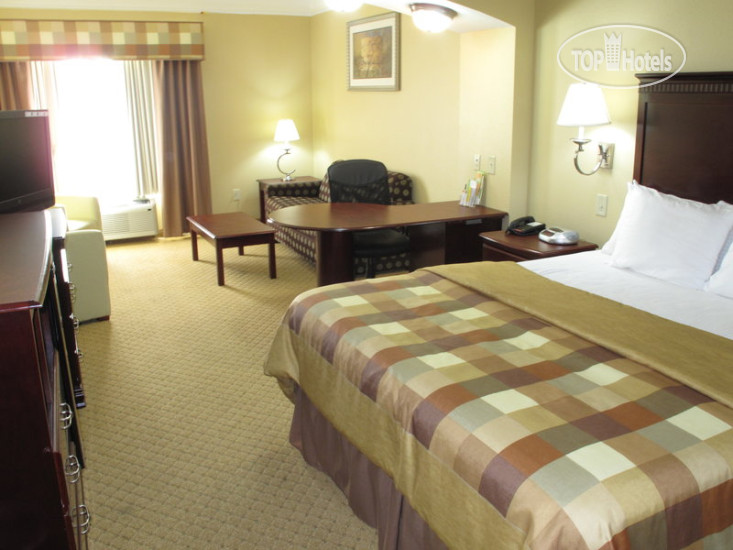 New photos from tourists La Quinta Inn & Suites Fultondale 2*