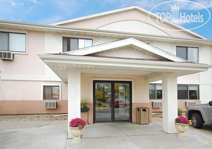 Hotelier's photos Quality Inn Columbia Mall 2*