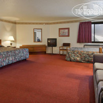 Super 8 Fargo I-29 West Acres Mall 