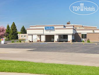Hotelier's photos Travelodge Grand Forks 2*