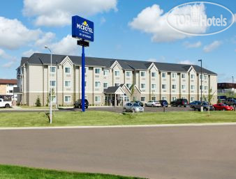 Hotelier's photos Microtel Inn & Suites by Wyndham Dickinson 2*