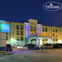 Holiday Inn Express Fargo-West Acres
