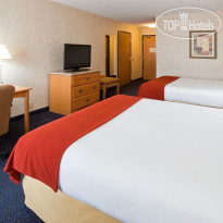 Holiday Inn Express Fargo-West Acres