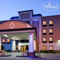 Holiday Inn Express Fargo-West Acres