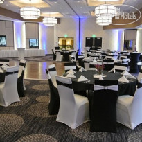 Radisson Hotel Fargo 