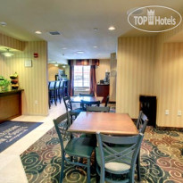 Cobblestone Inn & Suites - Carrington Столовая
