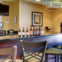 Cobblestone Inn & Suites - Carrington Бар