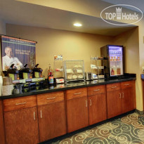 Cobblestone Inn & Suites - Rugby Столовая