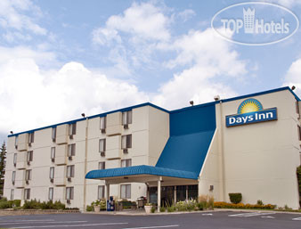 Hotel photo Days Inn Roseville St. Paul 2*