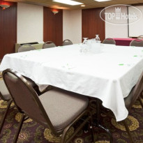 Holiday Inn Alexandria 