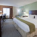 Holiday Inn Express Hotel & Suites St. Paul NE (Vadnais Heights) 