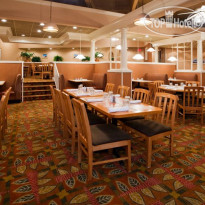 Holiday Inn Hotel & Suites St. Cloud