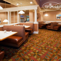 Holiday Inn Hotel & Suites St. Cloud