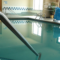 AmericInn Hotel & Suites Rochester Airport 