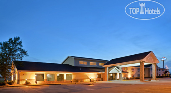 Hotelier's photos AmericInn Lodge & Suites Little Falls 3*