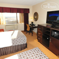 Crowne Plaza Suites Msp Airport - Mall Of America