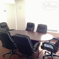 La Quinta Inn & Suites Brooklyn Park