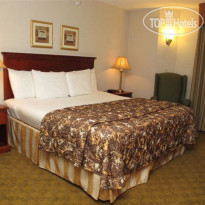 La Quinta Inn & Suites Brooklyn Park