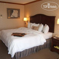 Hampton Inn & Suites Manchester-Bedford