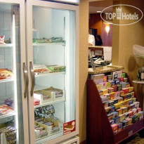 Hampton Inn & Suites Manchester-Bedford