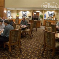 Hampton Inn & Suites Manchester-Bedford