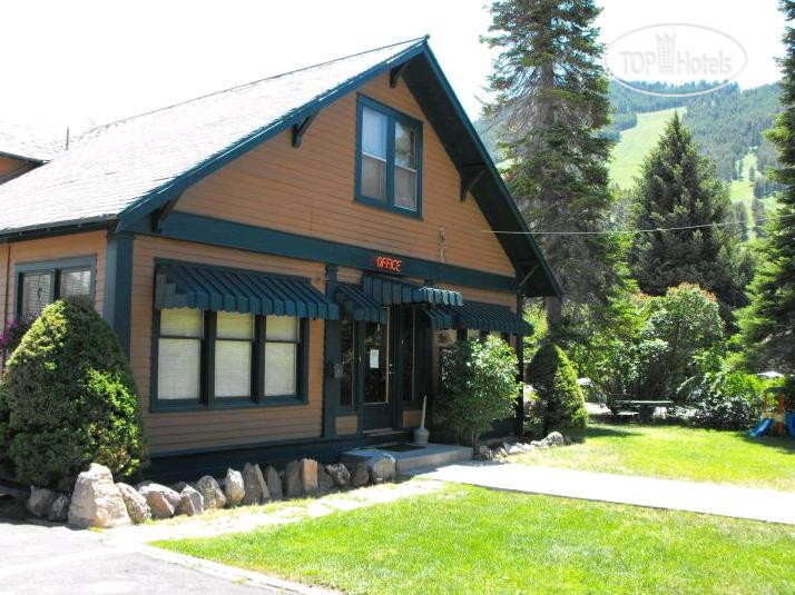 New photos from tourists Snow King Motel 2*