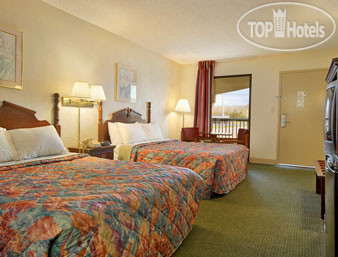 New photos from tourists Days Inn Athens 2*