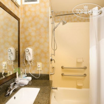 Holiday Inn Express Hotel & Suites Tullahoma