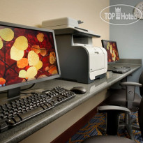 Holiday Inn Express Hotel & Suites Tullahoma