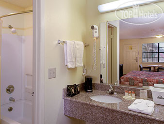 New photos from tourists Days Inn Downtown - Nashville West Trinity Lane 2*