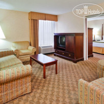 Holiday Inn Express Nashville-Hendersonville 
