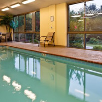 Holiday Inn Express Hotel & Suites Morristown