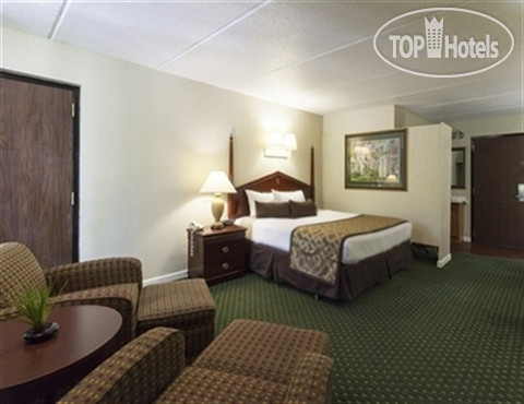 New photos from tourists Four Seasons Motor Lodge 2*