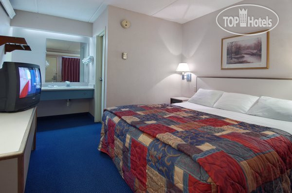 New photos from tourists Red Roof Inn Chattanooga Airport 2*