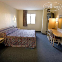 Americas Best Value Inn-Clarksville 
