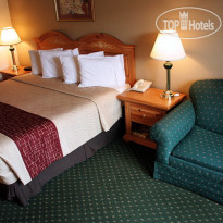 Red Roof Inn & Suites Knoxville East 