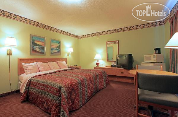 New photos from tourists Americas Best Value Inn-Fayetteville 2*