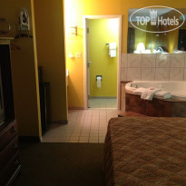 Colonial Inn and Suites - Memphis 