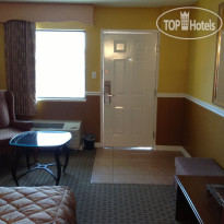 Colonial Inn and Suites - Memphis 