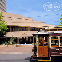 Sheraton Memphis Downtown  