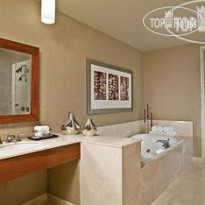 The Westin Memphis Beale Street 