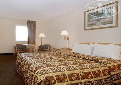 New photos from tourists Econo Lodge Nashville  2*