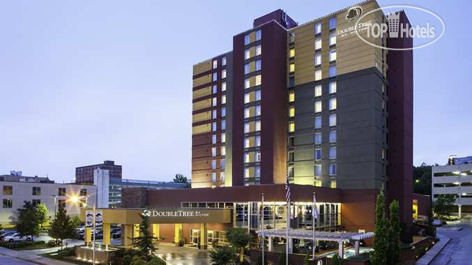 Hotel photo DoubleTree by Hilton Chattanooga Downtown 3*