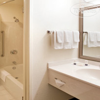 Fairfield Inn & Suites Memphis 