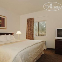 Econo Lodge Inn & Suites Fairgrounds Стандартный номер