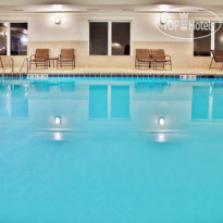 Holiday Inn Express Hotel & Suites Dubuque-West 