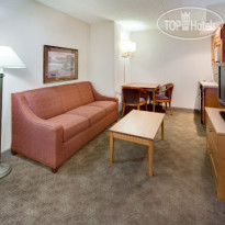 Holiday Inn Hotel & Suites Des Moines-Northwest